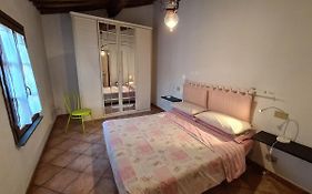 Charming Base In Tuscany